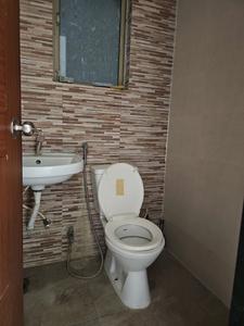 Common Bathroom One Image of 650 Sq.ft 1.5 BHK Apartment / Flat for rent in Mainland Valencia, Wagholi Pune for Rs. 17000