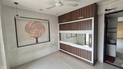 Bedroom Image of 1185 Sq.ft 2 BHK Apartment / Flat for rent in Madhav Elegance, Jahangir Pura Surat for Rs. 18000