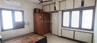 Bedroom Image of 1000 Sq.ft 2 BHK Apartment / Flat for rent in Saibaba Colony Coimbatore for Rs. 18000