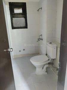 Bathroom Image of 1200 Sq.ft 2 BHK Apartment / Flat for rent in RPS Savana, Sector 88 Faridabad for Rs. 21000