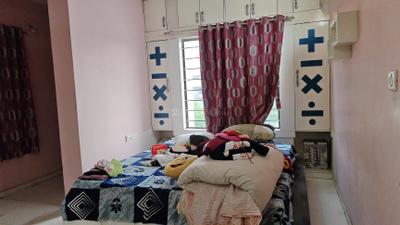 Bedroom Image of 2500 Sq.ft 4 BHK Penthouse for sale in Manjalpur Vadodara for Rs. 9000000