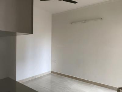 Bedroom Image of 1075 Sq.ft 2 BHK Apartment / Flat for rent in Gaur City 7th Avenue, Noida Extension Greater Noida for Rs. 25000