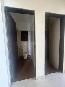 Krishna The Golden Nest Bathroom 2