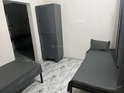 Bedroom Image of mauraya PG hostel in Loni Kalbhor, Pune