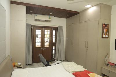 Bedroom Image of 5350 Sq.ft 5 BHK Independent House for sale in Manjalpur Vadodara for Rs. 32500000