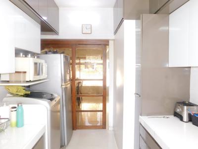 Kitchen Image of 1100 Sq.ft 3 BHK Apartment / Flat for sale in Andheri West Mumbai for Rs. 45000000