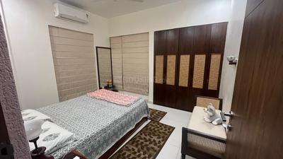 Bedroom Image of 1400 Sq.ft 3 BHK Apartment / Flat for rent in Paschim Putiary Kolkata for Rs. 80000
