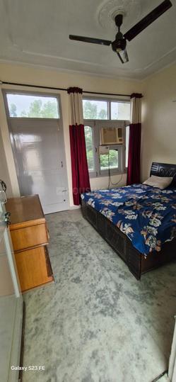Model Town, Phase-3, Model Town Bedroom 1