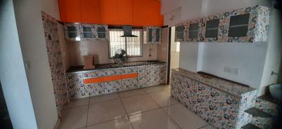 Kitchen Image of 1180 Sq.ft 3 BHK Apartment / Flat for rent in Pushti Avenue, Vishwamitri Vadodara for Rs. 16000