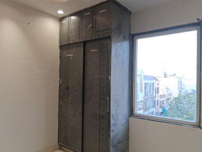 Bedroom Image of 900 Sq.ft 3 BHK Builder Floor for sale in Paschim Vihar New Delhi for Rs. 21000000