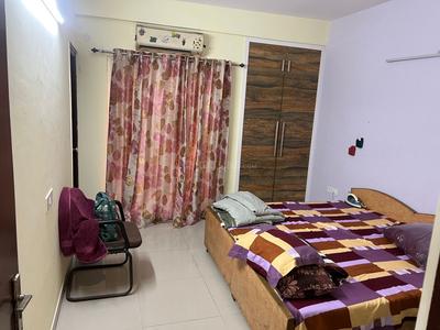 Bedroom Image of 1050 Sq.ft 2.5 BHK Apartment / Flat for rent in Arihant Arden, Noida Extension Greater Noida for Rs. 28000