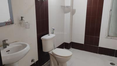 Image of 1750 Sq.ft 3 BHK Apartment / Flat for rent in Ajnara Gen X, Crossings Republik, Ghaziabad for Rs. 22000