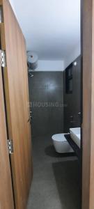 Bathroom Image of 1480 Sq.ft 3 BHK Apartment / Flat for sale in Majestique Signature Towers, Baner Pune for Rs. 21000000