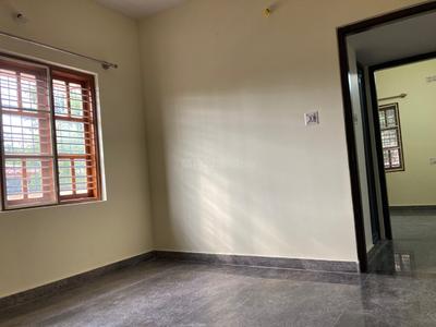 Bedroom Image of 1200 Sq.ft 2 BHK Independent House for rent in Varanasi Bengaluru for Rs. 24000