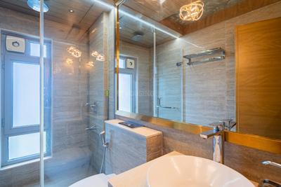 Image of 3622 Sq.ft 4 BHK Apartment / Flat for sale in Oberoi Esquire, Goregaon East, Mumbai for Rs. 125000000