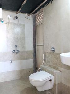 Common Bathroom Image of 525 Sq.ft 1 BHK Apartment / Flat for rent in Nyati Shubharambh Complex, Thane West Thane for Rs. 24500