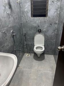 Bathroom Image of 547 Sq.ft 1 BHK Apartment / Flat for rent in Vikhroli East Mumbai for Rs. 38000