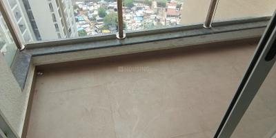 Living Room Image of 900 Sq.ft 2 BHK Apartment / Flat for rent in Runwal The Central Park, Chinchwad Pune for Rs. 32000