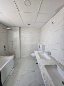 Bathroom Image of 2624 Sq.ft 4 BHK Apartment / Flat for sale in Tata Primanti, Sector 72 Gurgaon for Rs. 53000000