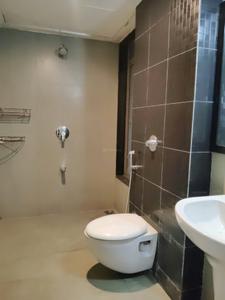 Common Bathroom One Image of 650 Sq.ft 1 BHK Apartment / Flat for sale in Ashar Pulse, Thane West Thane for Rs. 8500000