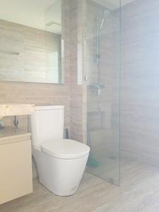 Bedroom One Image of 1400 Sq.ft 3 BHK Apartment / Flat for rent in Lake Enclave, Hiranandani Estate Thane for Rs. 125000