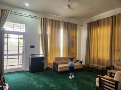 Bedroom Image of 1500 Sq.ft 2 BHK Builder Floor for rent in Talab Tillo Jammu for Rs. 25000