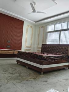 Bedroom Image of 2000 Sq.ft 5 BHK Independent House for rent in Vasundhara Ghaziabad for Rs. 55000