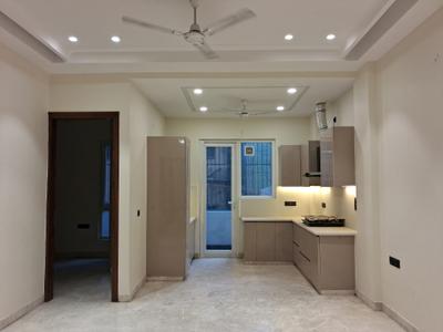Living Room Image of 1350 Sq.ft 3 BHK Builder Floor for sale in Paschim Vihar New Delhi for Rs. 25000000