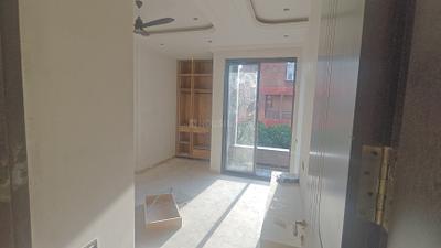 Bedroom Image of 1800 Sq.ft 3 BHK Builder Floor for sale in Chittaranjan Park New Delhi for Rs. 63000000