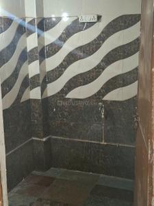 Bathroom Image of 585 Sq.ft 2 BHK Builder Floor for rent in Khirki Extension New Delhi for Rs. 14000