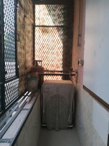 Bedroom Two Image of 1250 Sq.ft 2 BHK Builder Floor for rent in Vikaspuri New Delhi for Rs. 30000