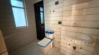 Image of 1595 Sq.ft 3 BHK Apartment / Flat for sale in Yeida, Greater Noida for Rs. 12700000