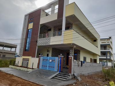 5 BHK Independent House