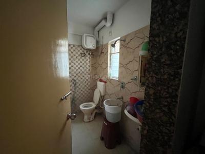 Bathroom Image of 881 Sq.ft 2 BHK Apartment / Flat for sale in BG Bally Lake County, Bally Howrah for Rs. 4500000