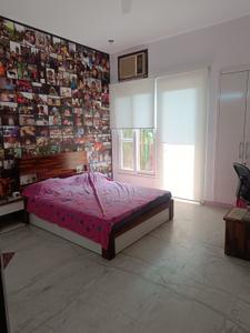 Bedroom Image of 4000 Sq.ft 6 BHK Independent House for sale in DLF Phase 5 Gurgaon for Rs. 115000000