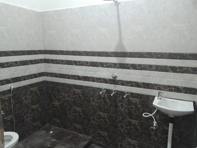 Bathroom Image of 720 Sq.ft 2 BHK Independent House for rent in Newada Varanasi for Rs. 12000
