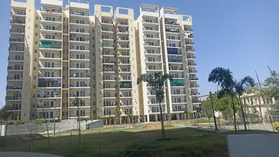 Image of 950 Sq.ft 3 BHK Apartment / Flat for sale in GLS Arawali Homes, Sector 4, Sohna for Rs. 6000000