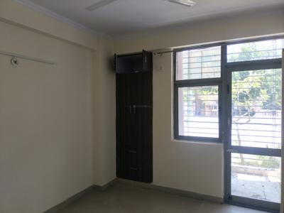 Bedroom Image of 1564 Sq.ft 3 BHK Apartment / Flat for sale in Amrapali Pan Oasis, Sector 70 Noida for Rs. 18390000