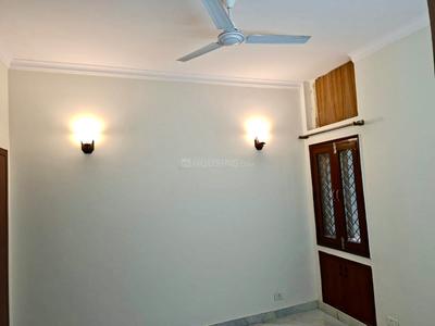 Bedroom Image of 2200 Sq.ft 3 BHK Apartment / Flat for rent in Uday Park New Delhi for Rs. 95000