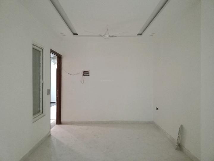 The Ultima 107 by The Ultima Group Main Image 1