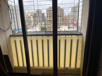 Balcony Image of Sunny&#x27;s pg in Andheri West, Mumbai