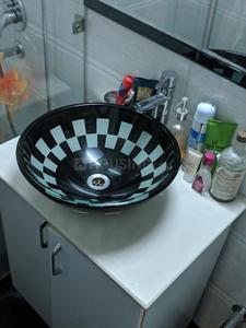 Bathroom Image of 1440 Sq.ft 3 BHK Apartment / Flat for sale in DLF Belvedere Park, DLF Phase 2 Gurgaon for Rs. 31500000