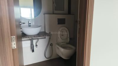 Image of 786 Sq.ft 2 BHK Apartment / Flat for sale in Shapoorji Pallonji BKC 28, Bandra East, Mumbai for Rs. 25300000