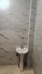 Bathroom Image of 800 Sq.ft 2 BHK Builder Floor for rent in Rajrooppur Allahabad for Rs. 10000