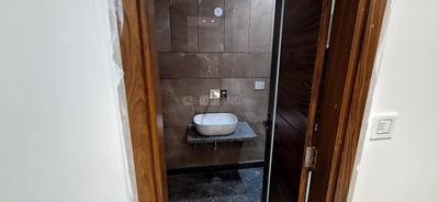 Bathroom Image of 1900 Sq.ft 3 BHK Builder Floor for sale in Janakpuri New Delhi for Rs. 26000000