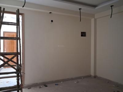 Living Room Image of 799 Sq.ft 2 BHK Apartment / Flat for sale in MMD Harsh Residency, Sector 81 Noida for Rs. 4100000