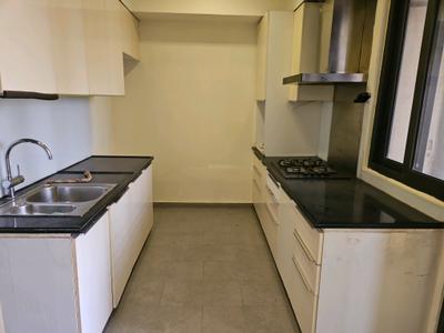 Kitchen Image of 1250 Sq.ft 2.5 BHK Apartment / Flat for sale in Lodha Aura, Sion Mumbai for Rs. 37000000