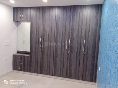 Bedroom Image of 900 Sq.ft 2 BHK Builder Floor for rent in Ramesh Nagar New Delhi for Rs. 35000