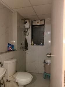 Common Bathroom Image of 611 Sq.ft 1 BHK Apartment / Flat for rent in Runwal Gardens Phase 2 Bldg No 13 17, Dombivli East Thane for Rs. 13500