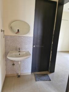 Bathroom Image of 1020 Sq.ft 2 BHK Apartment / Flat for sale in ARV Ganga Kingston, Mohammed Wadi Pune for Rs. 7500000